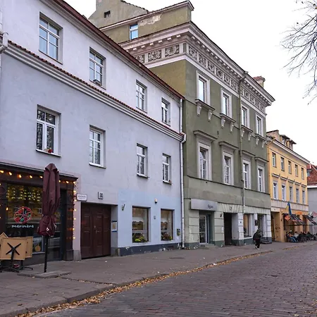 Elegant Old Town With Terrace & Parking *