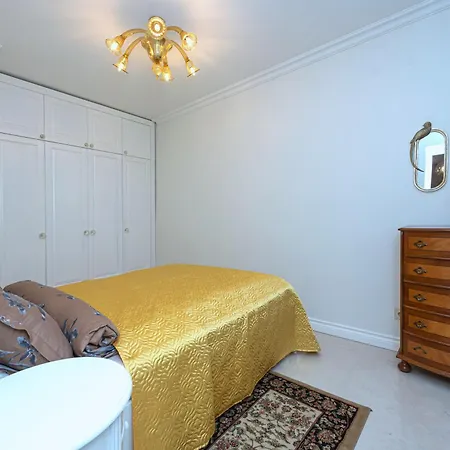 Apartment Elegant Old Town With Terrace & Parking