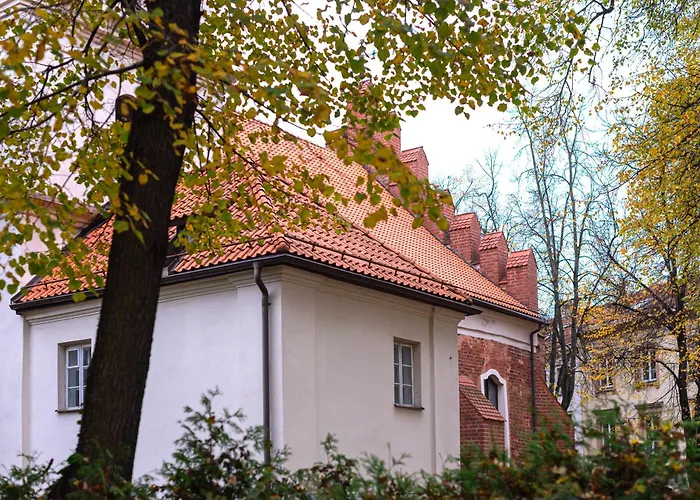 Butas Elegant Old Town With Terrace & Parking *