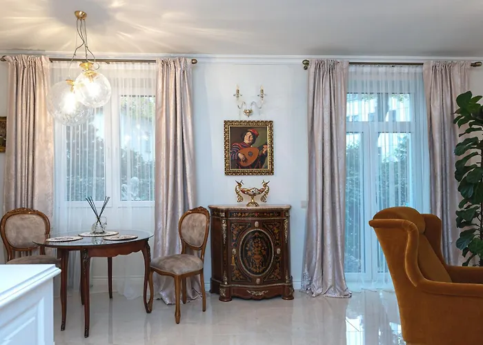 Elegant Old Town With Terrace & Parking Апартаменты Вильнюс